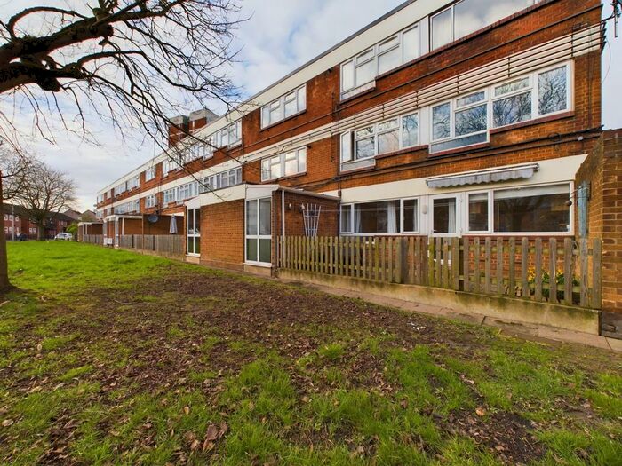 2 Bedroom Terraced House To Rent In Columbia Close, Gloucester, GL1