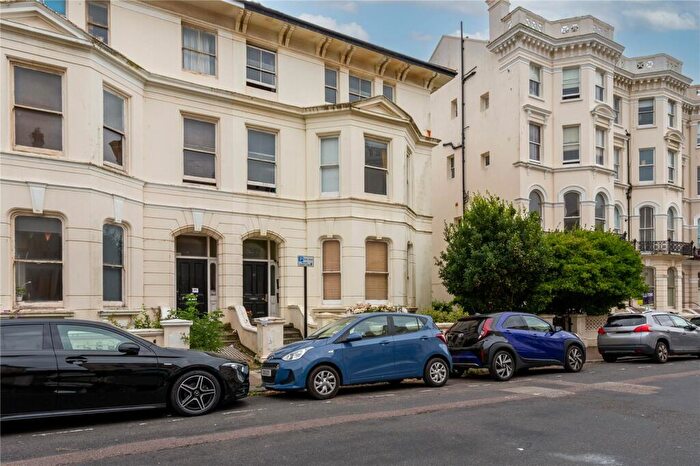 1 Bedroom Apartment To Rent In St Aubyns, Hove, East Sussex, BN3