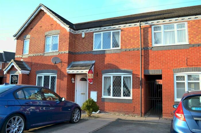 2 Bedroom Mews House To Rent In Ludlow Lane, Reedswood, Walsall WS2