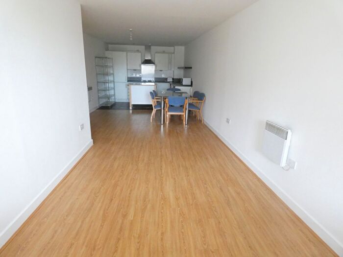 2 Bedroom Flat To Rent In Leamore Court Meath Crescent, London, E2