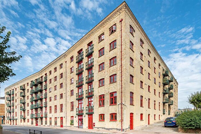 1 Bedroom Flat To Rent In Globe Wharf, Rotherhithe, SE16