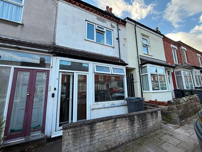 3 Bedroom Terraced House For Sale In Hillfield Road, Sparkhill, B11