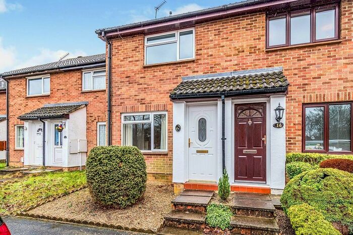 2 Bedroom Detached House To Rent In Nerissa Close, Waterlooville, Hampshire PO7