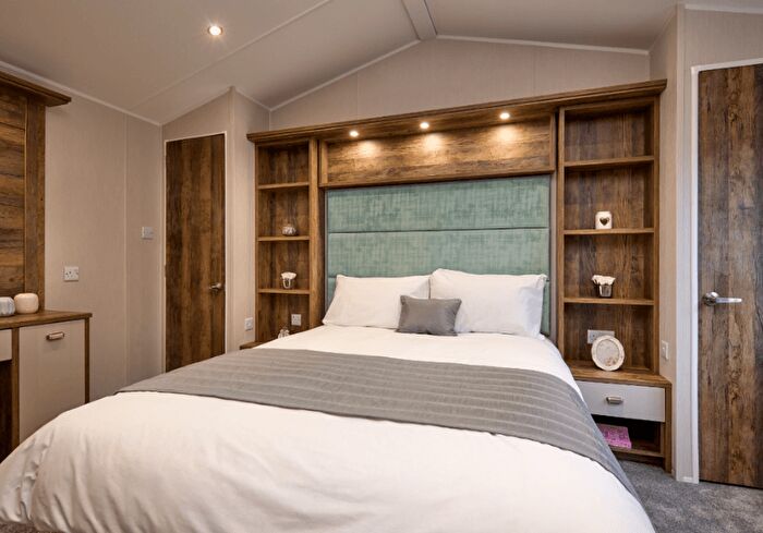 2 Bedroom Lodge For Sale In Gartmore, Stirling, FK8