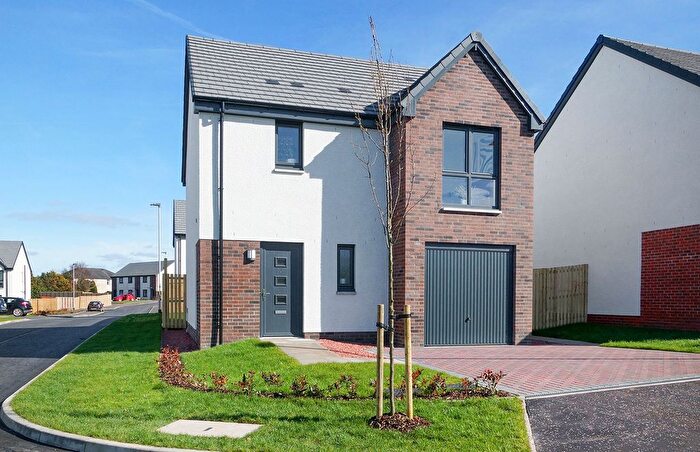 3 Bedroom Detached House For Sale In Hallrig Heights, Tarbolton, KA5