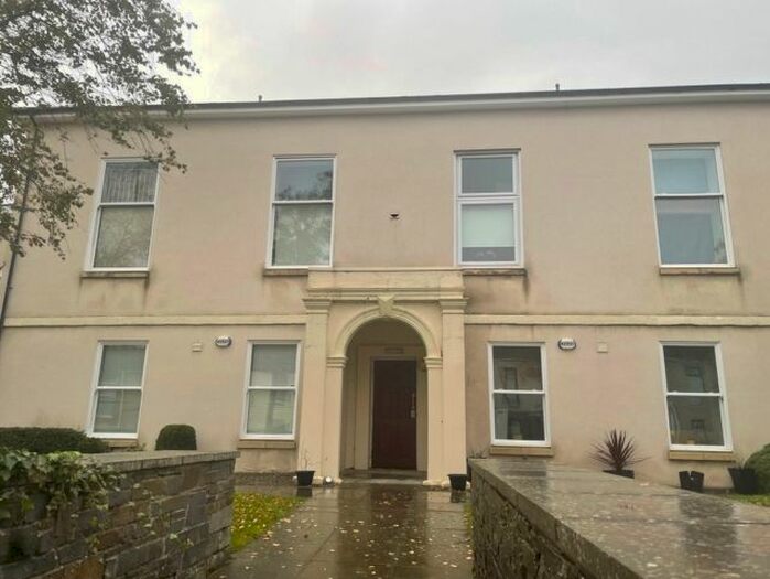 1 Bedroom Flat To Rent In Bryntirion, Llanelli SA15