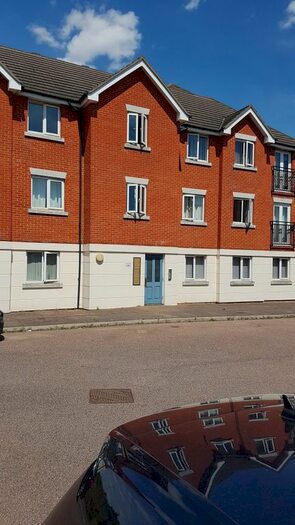 2 Bedroom Flat To Rent In Grenville Road, Chafford Hundred, RM16