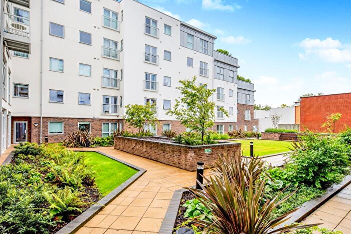 2 Bedroom Apartment To Rent In Austen House, Station View, Guildford, GU1