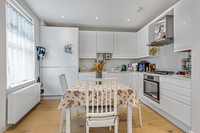1 Bedroom Flat To Rent In Station Terrace, London, NW10