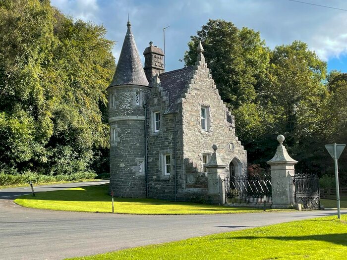 1 Bedroom Detached House For Sale In Cally, Gatehouse Of Fleet, Castle Douglas, Kirkcudbrightshire, DG7