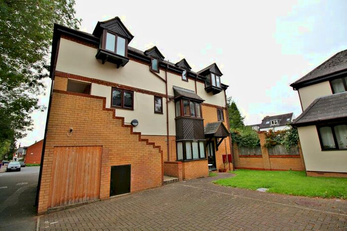 2 Bedroom Apartment To Rent In St Annes Road, Hitchin, SG5