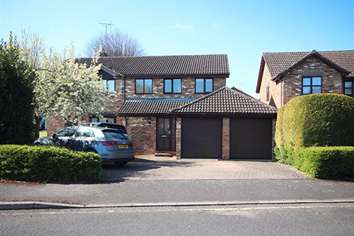 5 Bedroom House To Rent In Rochester Avenue, Canterbury, CT1