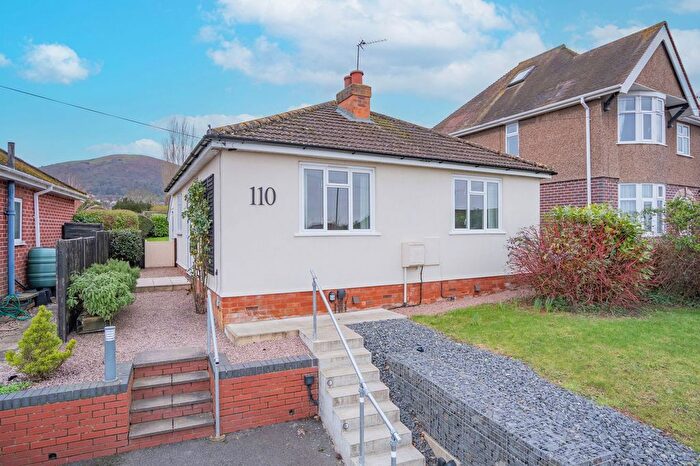 2 Bedroom Bungalow For Sale In Pickersleigh Road, Malvern, Worcestershire, WR14