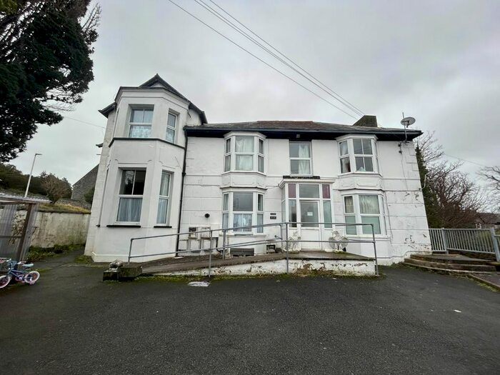 2 Bedroom Flat To Rent In Railway View, Pwllhobi, Llanbadarn Fawr, Aberystwyth, SY23