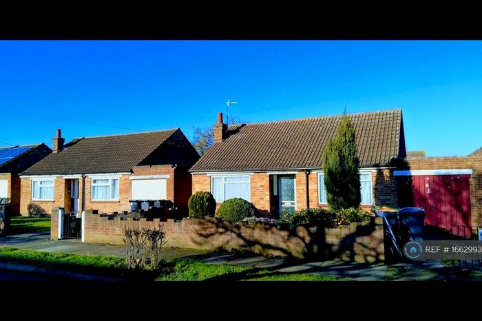 2 Bedroom Bungalow To Rent In Garnith Close, Kempston, Bedford, MK42