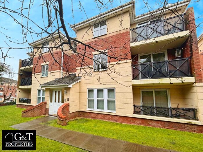2 Bedroom Apartment For Sale In Elbow Street, Cradley Heath, B64
