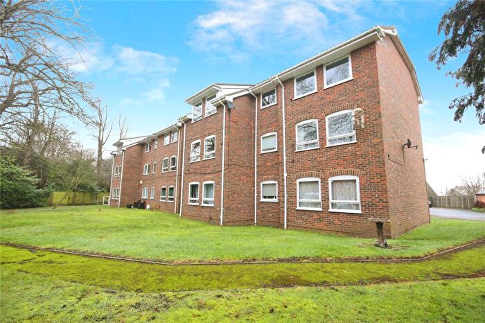 2 Bedroom Apartment To Rent In Chapel Lane, Binfield, Bracknell, Berkshire, RG42