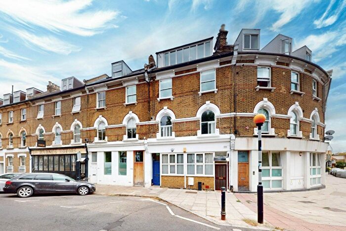 1 Bedroom Flat For Sale In Petherton Road, London, N5