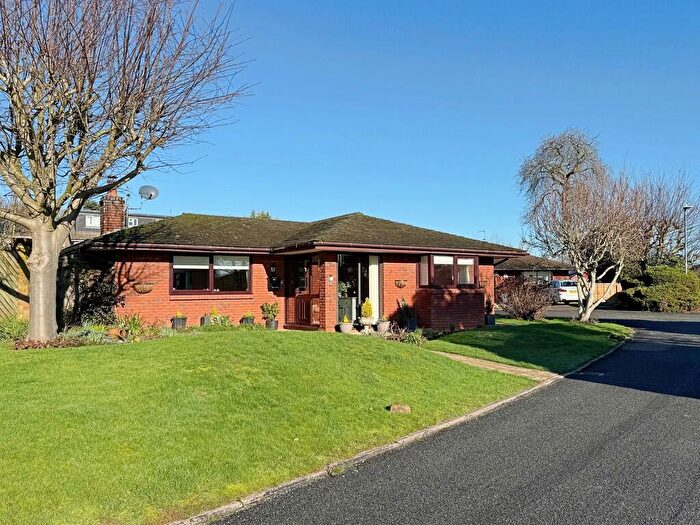 3 Bedroom Detached Bungalow For Sale In Thickthorn Orchards, Kenilworth, CV8