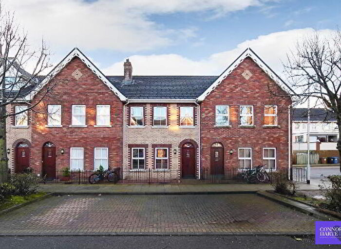 4 Bedroom Mid TownHouse For Sale In The Spires, Cookstown, BT80