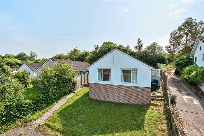 3 Bedroom Detached Bungalow For Sale In Abbey View, Spetisbury, Blandford Forum, DT11