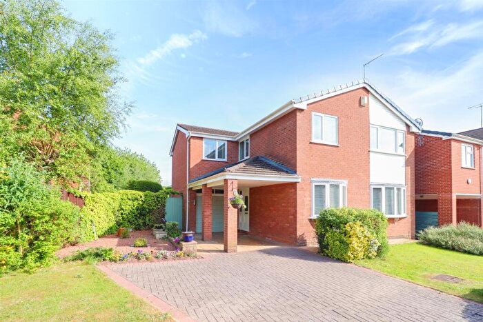 4 Bedroom Detached House For Sale In Rees Drive, Finham, Coventry, CV3