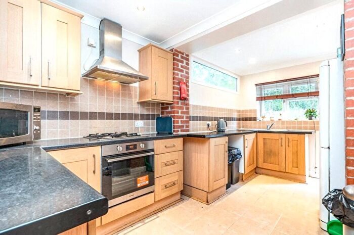 5 Bedroom Detached House To Rent In Burgess Road, Southampton, Hampshire, SO16