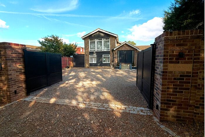 5 Bedroom Detached House For Sale In Golf Lane, Whitehill, Bordon, Hampshire, GU35