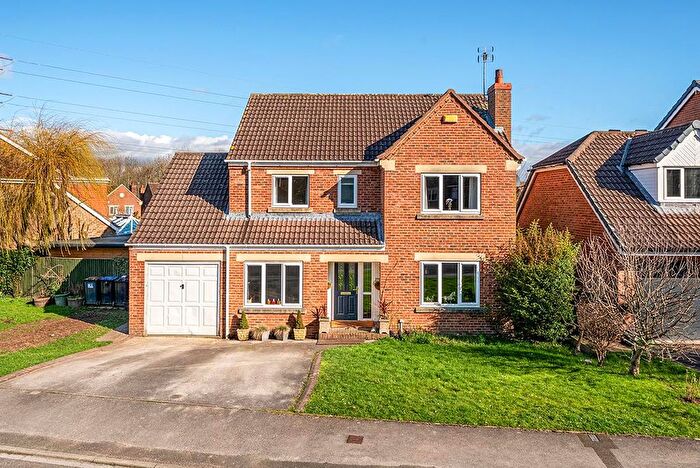4 Bedroom Detached House For Sale In Spencers Holt, Harrogate, HG1