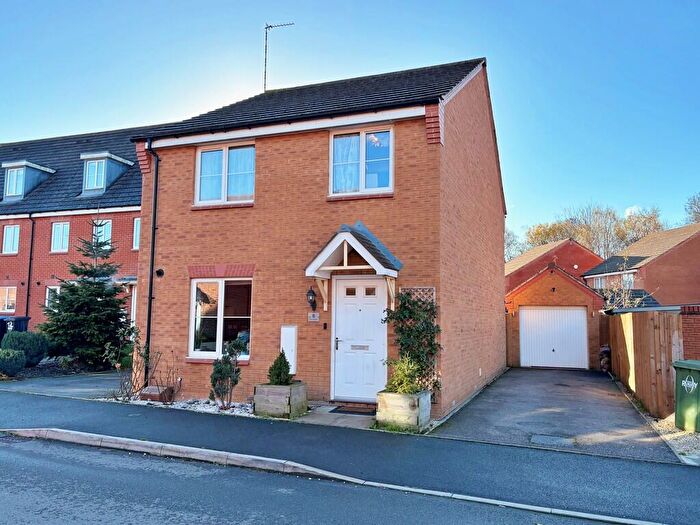 4 Bedroom Detached House For Sale In Barnaby Road, Butterfield Gardens, CV21