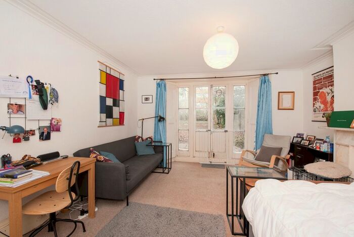 Studio To Rent In Mattock Lane, London, W5