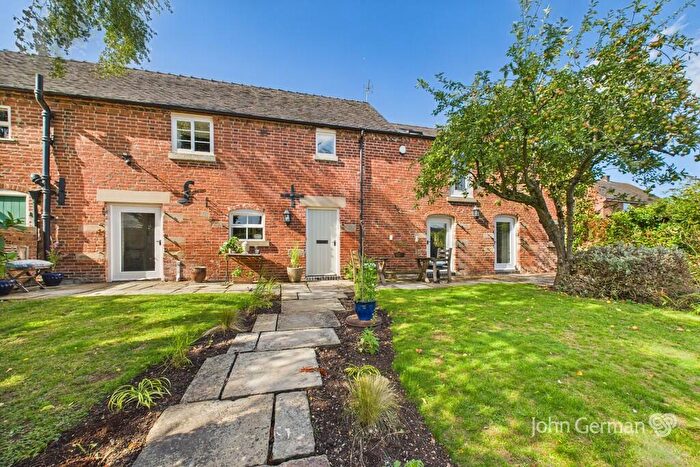 3 Bedroom Barn Conversion For Sale In Derby Lane, Shirley, DE6