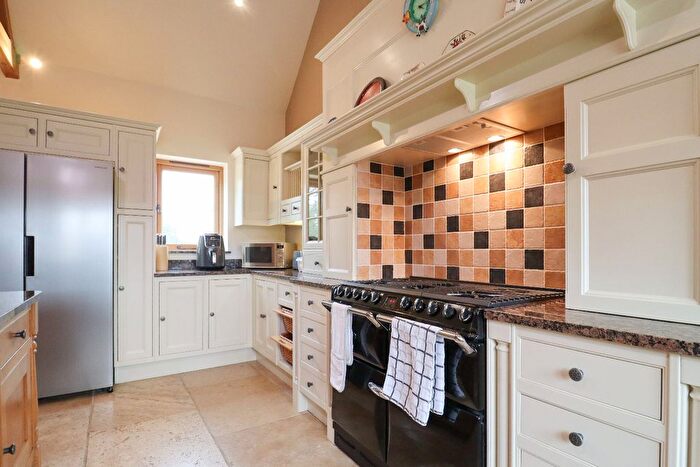 4 Bedroom Barn Conversion For Sale In Elm, Cambridgeshire, PE14
