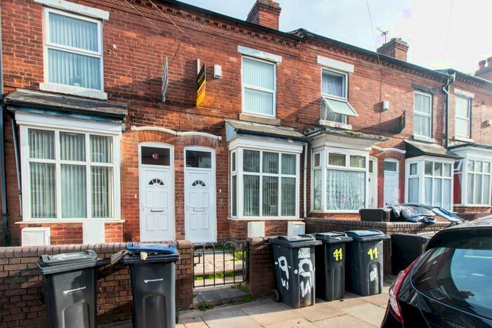 6 Bedroom Terraced House To Rent In Winnie Road, B29