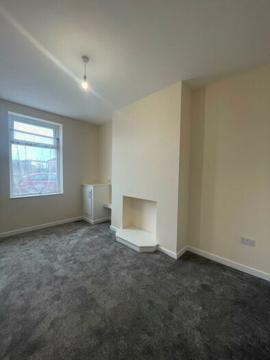 3 Bedroom House To Rent In Rylands Street, Burnley, BB10