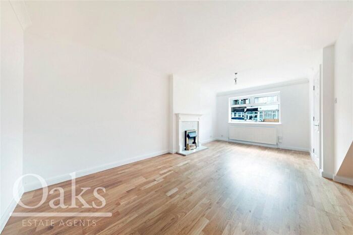 4 Bedroom Terraced House For Sale In Teevan Road, Addiscombe, CR0