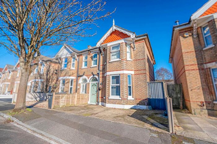 3 Bedroom House For Sale In Harrison Avenue, Bournemouth, BH1