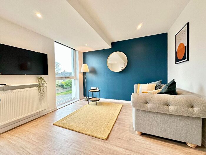 1 Bedroom Apartment For Sale In Bedroom Apartment - Coates House, BS48