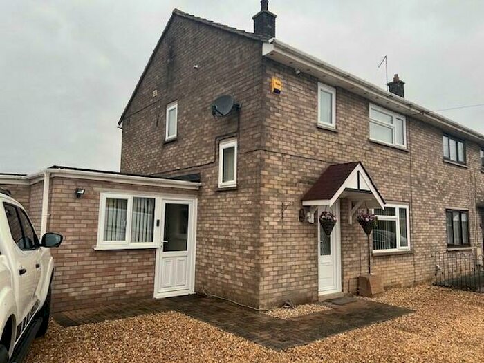 3 Bedroom House To Rent In Crease Drove, Crowland, Peterborough, PE6