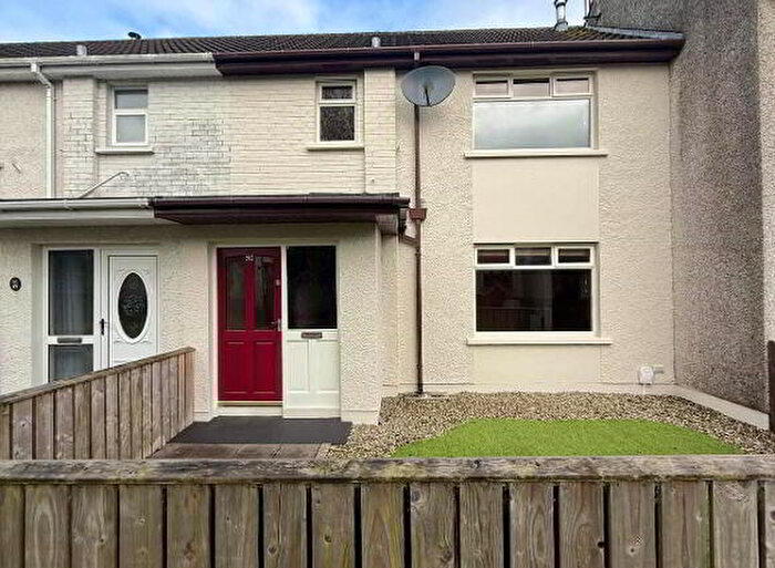 3 Bedroom Mid Terraced House For Sale In Stuart Park, Ballymoney, BT53