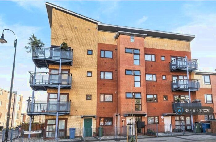1 Bedroom Flat To Rent In Chandler Way, London, SE15