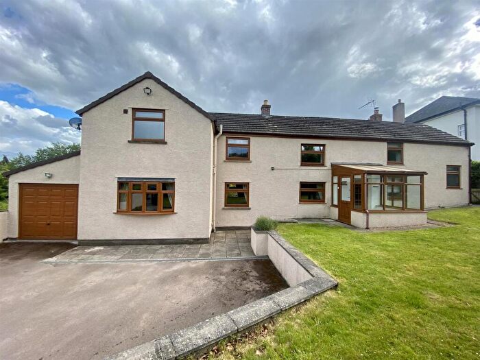 4 Bedroom Detached House To Rent In Saunders Green, Whitecroft, Lydney, GL15