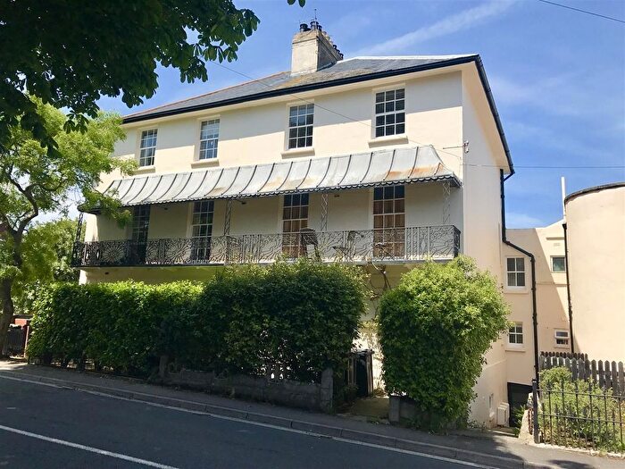 3 Bedroom Flat To Rent In Wyke Road, Weymouth, DT4