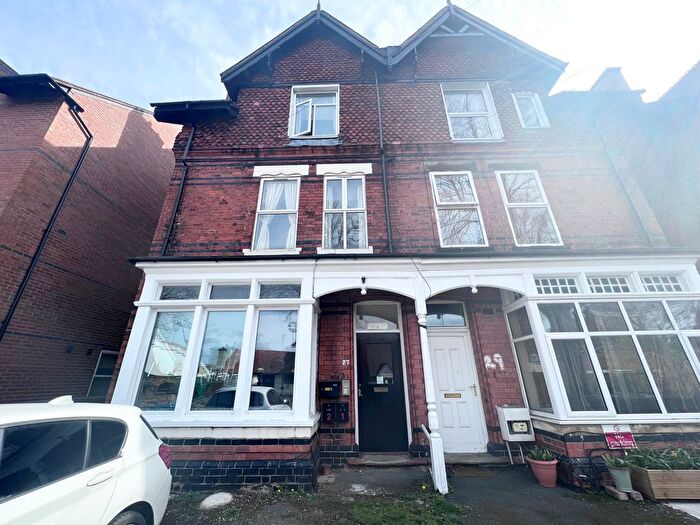 2 Bedroom Flat To Rent In Fox Road, Nottingham, NG2