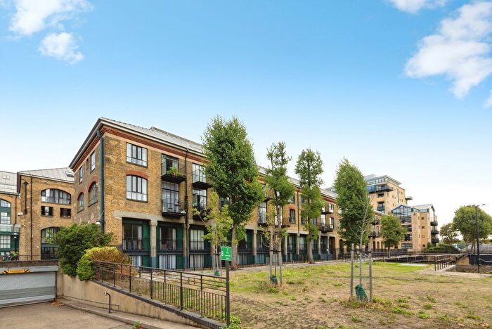 1 Bedroom Flat For Sale In Burrells Wharf Square, London, E14