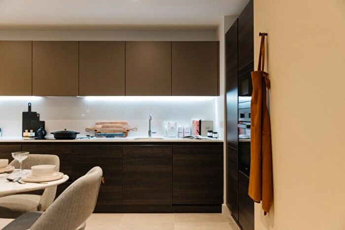 3 Bedroom Apartment To Rent In Drysdale Gait, Edinburgh, EH3