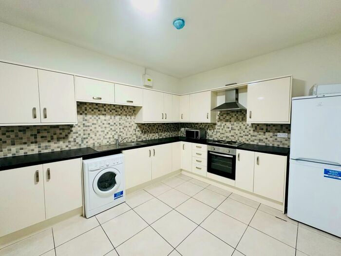 2 Bedroom Apartment To Rent In Hounds Gate, Nottingham, NG1