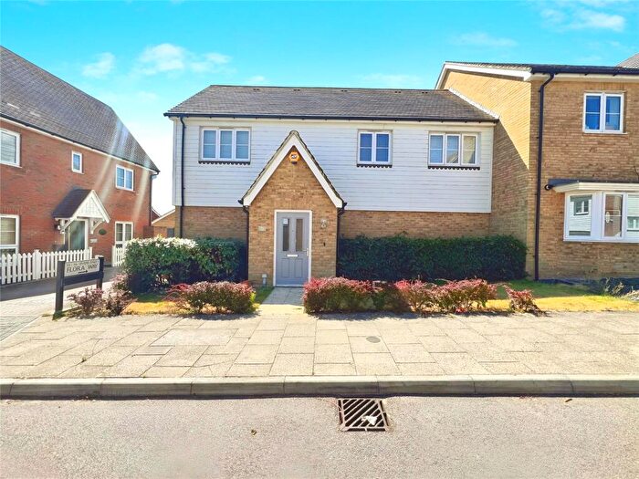 2 Bedroom End Of Terrace House To Rent In Flora Way, Hoo, Rochester, Kent, ME3