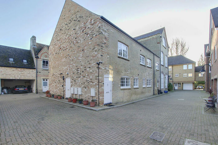 1 Bedroom Apartment To Rent In Chandlers Wharf, St. Neots, PE19