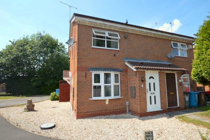3 Bedroom Semi-Detached House To Rent In Oakfield Court, Cottingham Road, Hull, HU6